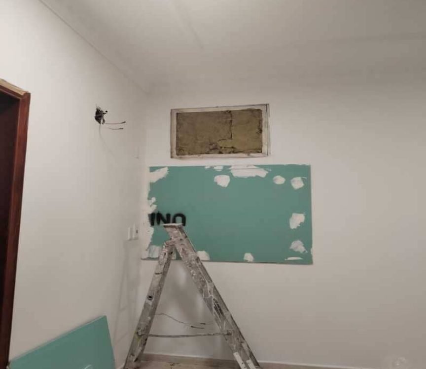 عازل صوت للغرف الشرقية